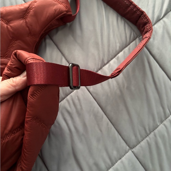 Lululemon Athletica Quilted Orange Hobo Bag…super cute!! - Picture 6 of 8
